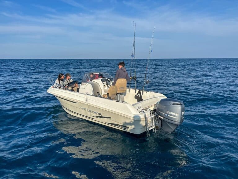 Salida de pesca a bordo de la Luna